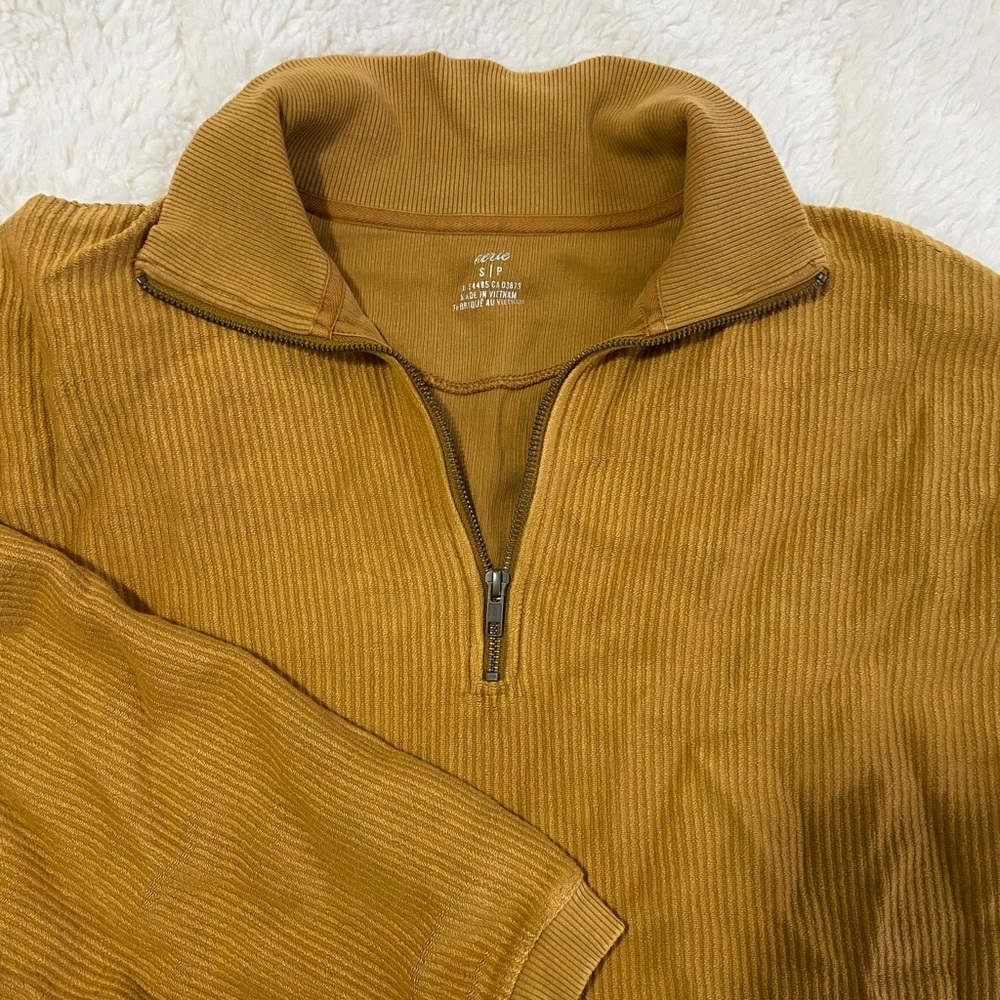 Oversized quarter zip